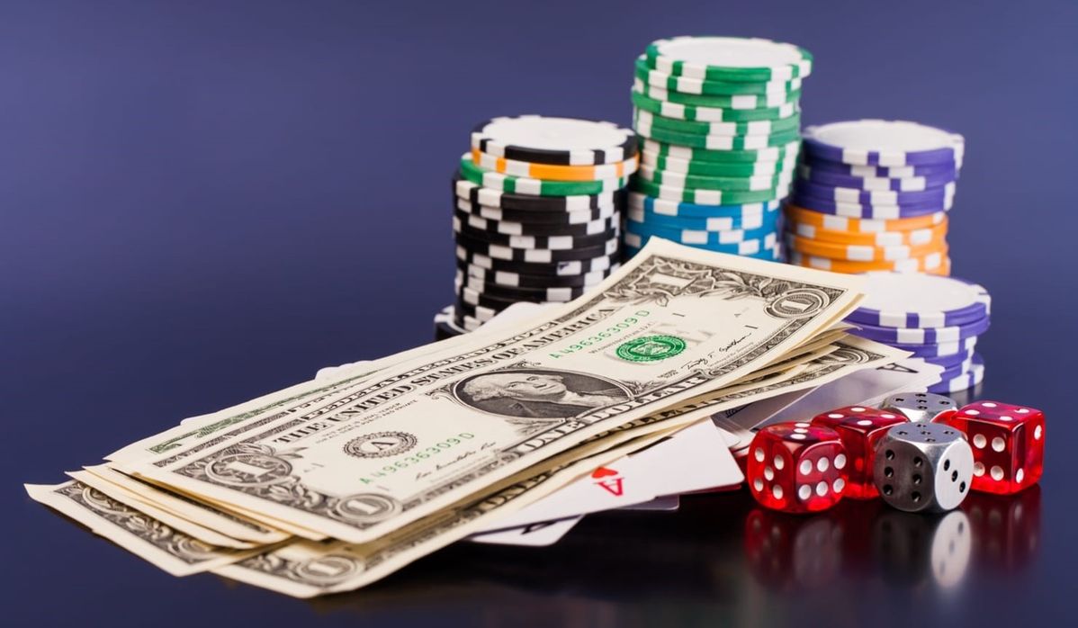 Golo rummy کیسینو میں سلاٹ کھیلنا شروع کریں۔